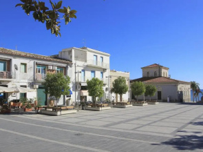 Talete, appartamento in centro a 40 mt dalla spiaggia - Pomelia