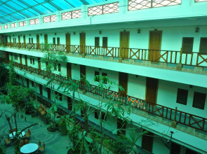 Chaikanathani Hotel