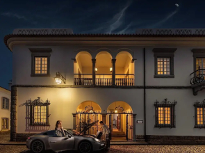 CICIOSO Boutique Hotel