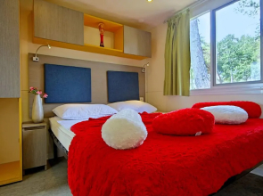 Camping Adria Mobile Homes in Brioni