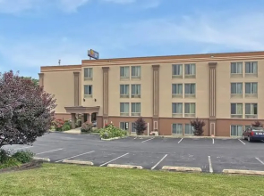 Comfort Inn West