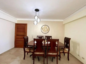 Spacious and Cozy apartment in the City