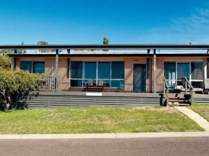 Blue Wren Beach House