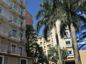 Jes & Warren's Place