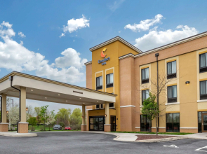 Comfort Inn PA Turnpike - 1-81