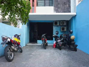 Oyo 91553 Lautze Raya Residence