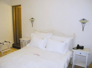 Theatro Hotel Odysseon