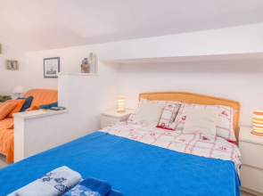 Beautiful Apartment in Vantacici With Wifi