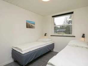 10 Person Holiday Home in Jerup