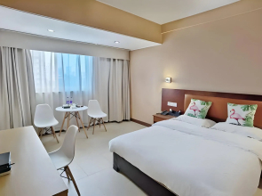 Wings Hotel