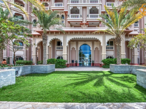 Grandeur Residence 1/bed Apt.