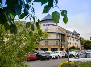 Drayton Manor Hotel