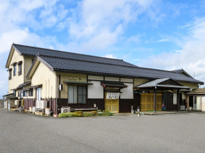 OYO Ryokan Ryosou Minato Sado