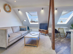 Host & Stay | The Penthouse, Hudsons Yard House