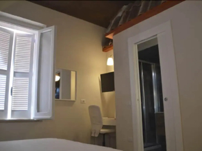 Suite White House