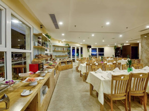 Nhat Minh Hotel and Apartment