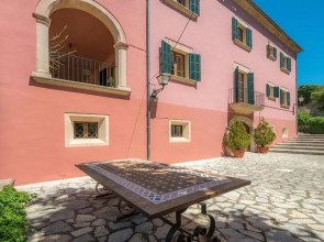 Peaceful Majorcan-style Villa With Pool, Amazing Views Into the Mountains