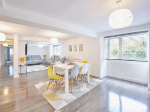 Host Stay Apartment 3 Old Mill