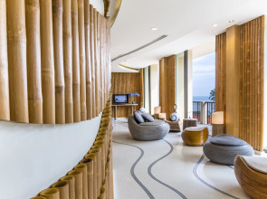 Отель Bandara Beach Resort, Phuket