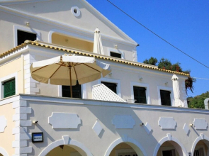 Theophilos 2 Walk to Beach Sea Views A C Wifi Car Not Required - 220