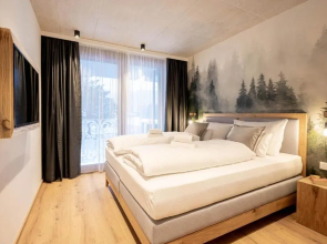 GRIMMINGlofts Top 6