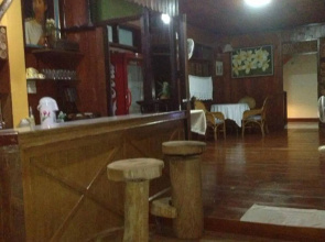 Kiangdoi House