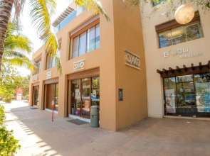 Beach Casa de Canciones Playacar - 2 Br Condo