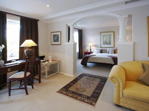 Stillness Manor & Spa