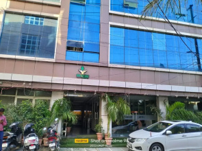 Green Leaf Hotel