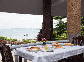 Arawan Beach Resort Krabi