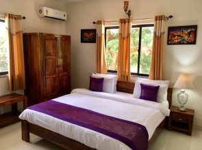 Monarch suites