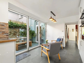 Sunbury Villa - Close to Town and Beaches