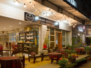 Sabaijai Hostel & Cafe