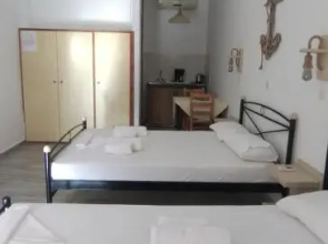 Athina Studio Apartments