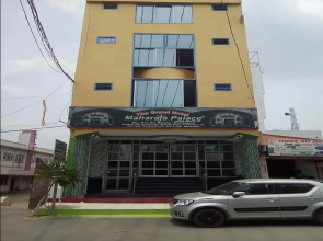 Maharaja Palace by OYO Rooms