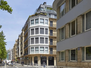 Amani Terrace Apartment by FeelFree Rentals
