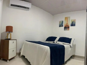 Room-malecon Cozy Private Room 8