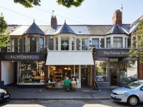 15 Pontcanna
