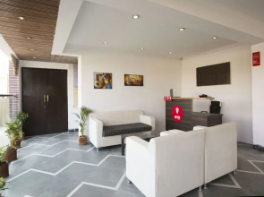 Tag House By OYO Rooms