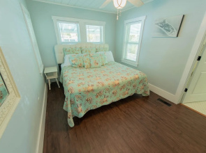 Anna Maria Cottage Apartment 3