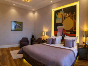 Отель Art Gallery