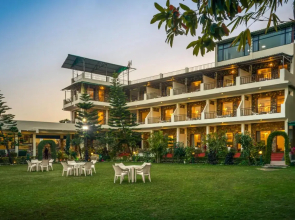 dee Fellows Riverside Resort
