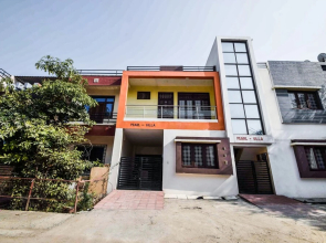 OYO 10092 Home Elegant 3BHK Villa Hiran Magri
