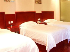 Green Tree Inn Yichang Three Gorges Dam University Business Hotel
