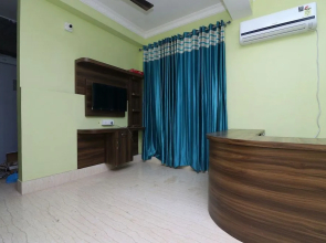 Oyo 19806 Corporate Guest House