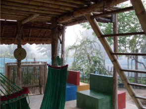 Churn Yuen Pai by Gampanat Guesthouse