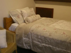 Isles Field Barn Bed and Breakfast
