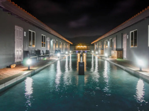 Palazzio Apartments & Studios