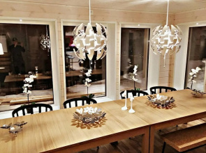 Large 8-9-bed Central Ski Innout House in Hemavan