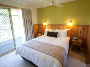 Golden Heritage Cottages
